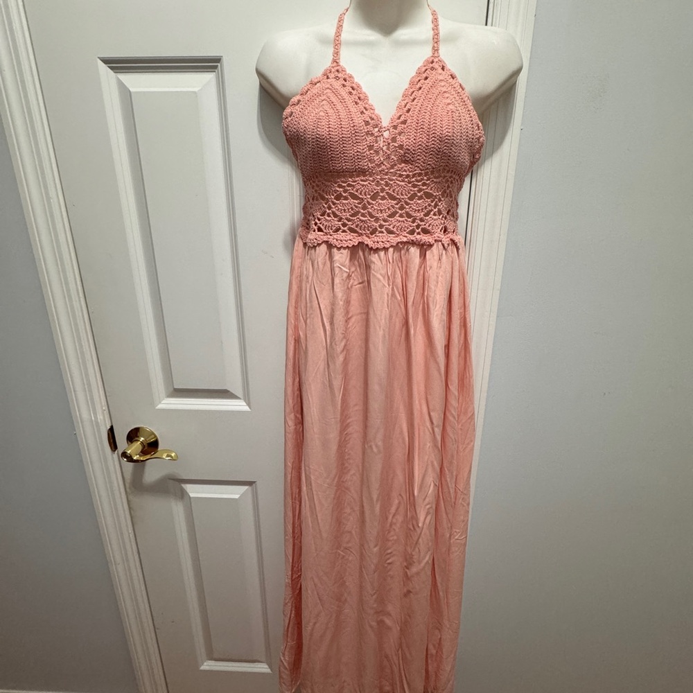 Lilbetter size XS crochet bodice halter dress